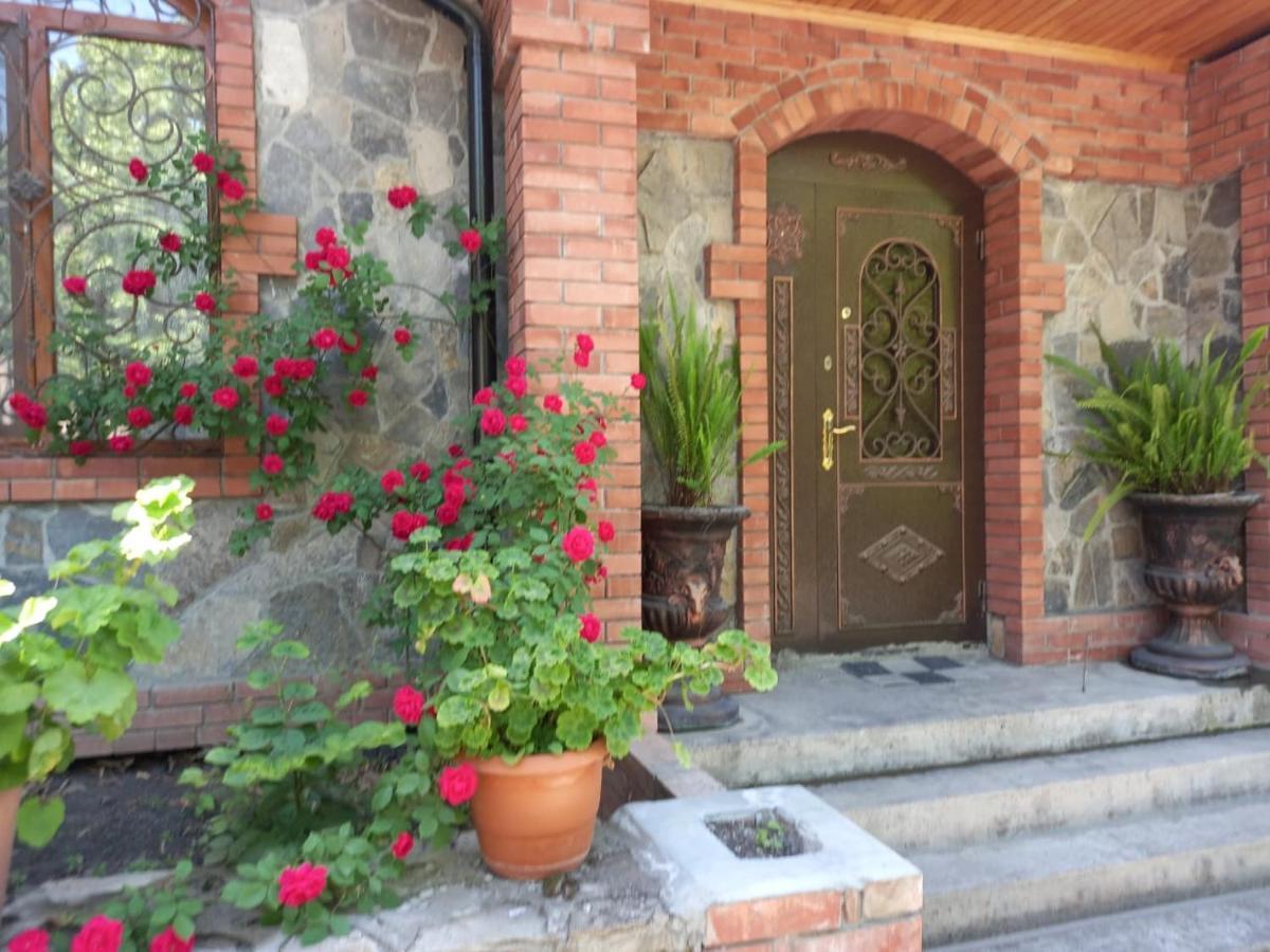Yurd In Sheki Villa Exteriör bild